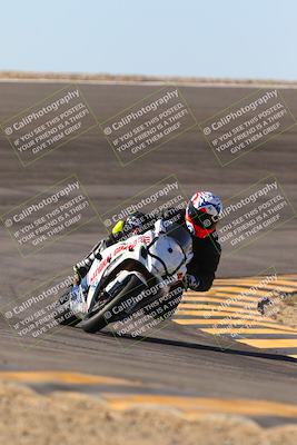 media/Jan-13-2024-SoCal Trackdays (Sat) [[9c032fe5aa]]/Bowl Exit Set 2 (1135am)/